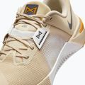 Scarpe per sollevamento pesi da uomo Nike Metcon 10 light khaki/gold leaf/iron grey 14