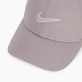 Cappellino con visiera Nike Club Unstructured Swoosh Light Violet Ore/Particle Rose 3