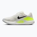 Scarpe da running uomo Nike Structure 26 summit white/volt/total orange/black 2