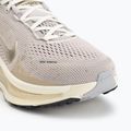 Scarpe running donna Nike Vomero 18 SE cream II/coconut milk/metallic gold grain 7