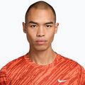 Maglia da tennis uomo Nike Court Dri-Fit Victory Print turf orange/white 3