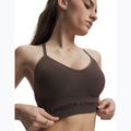 Reggiseno sportivo Under Armour Vanish Seamless Low peppercorn/kona brown 3