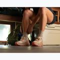 Scarpe da corsa da donna New Balance Fresh Foam X Hierro V9 desert clay 9
