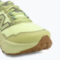 Scarpe da running da uomo New Balance Fresh Foam Hierro V9 afterglow/dark olivine 7