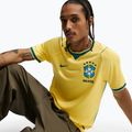 Maglietta da calcio da uomo Nike Brazil 2026 Stadium Home Soccer Replica canary/light menta/geode teal 4