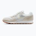 Scarpe da donna Nike MD Runner 2 photon dust/white/gum med brown/sail 2
