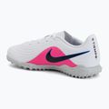 Scarpe da calcio per bambini Nike Tiempo Maestro Club Jr TF white/racer blue/pink blast/black 3