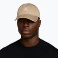 Cappellino con visiera Nike Jordan Club Unstructured Curved-Bill khaki/sail