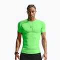 Maglietta da allenamento da uomo Nike Pro Dri-Fit Tight Fitness green strike/black