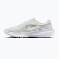 Scarpe da running da donna Nike Revolution 8 off white/barely green/metallic silver 2