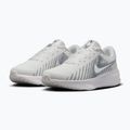Scarpe da running da uomo Nike Run Defy summit white/white/black/metallic silver 3