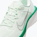 Scarpe da running da donna Nike Quest 6 barely green/white/metallic silver 3