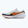 Scarpe da running da uomo Nike Revolution 8 off white/white/black/total orange 2