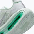 Scarpe da running da donna Nike Vomero Premium barely green/metallic silver 4
