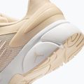Scarpe da donna Jordan Trunner Flow legend light brown/white/pale ivory 4