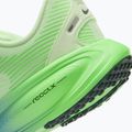 Scarpe da corsa Nike Vomero 18 volt tint/black spruce 4