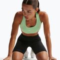 Reggiseno sportivo Nike Swoosh cucumber calm/white 5