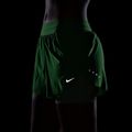 Pantaloncini da corsa da donna Nike Swift Mid-Rise 2in1 illusion green 8