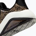 Scarpe da allenamento donna Nike Bella 7 black/british khaki/fusion red 8