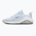 Scarpe da allenamento donna Nike Bella 7 football grey/sail/metallic cool grey 2