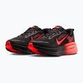 Scarpe da corsa uomo Nike Vomero 18 black/university red/bright crimson 3