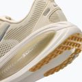 Scarpe da corsa uomo Nike Vomero 18 light khaki/desert khaki/metallic silver 6