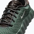 Scarpe da uomo Nike Mind 002 camo green/newsprint/phantom 8