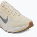 Scarpe da corsa uomo Nike Pegasus 42 coconut milk/light khaki/metallic silver 7