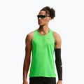 Maglia da corsa da uomo Nike Stride green spark