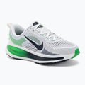 Scarpe da corsa Nike Vomero 18 bianco/verde brillante/blu notte