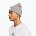 Cappello invernale Nike Peak Futura Beanie moon particle/white 3