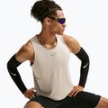 Maglia da corsa da uomo Nike Stride cream Ii/sail 4