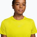 Maglia da running da donna Nike Swift Aero-FIT lemon venom/white 3