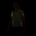 Maglia da running da donna Nike Swift Aero-FIT lemon venom/white 4