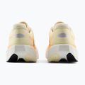 Scarpe da corsa donna New Balance FuelCell Rebel V5 calcium/gumdrop 2