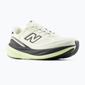 Scarpe da corsa uomo New Balance 1080's V15 pistachio butter/black