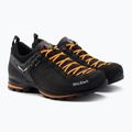 Scarpe da trekking da uomo Salewa MTN Trainer 2 GTX nero/carota 5