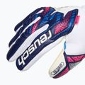 Guanti da portiere per bambini Reusch Attrakt RE:GRIP NC Junior blu/rosa/bianco 4