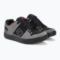 Scarpe da ciclismo uomo piattaforma adidas FIVE TEN Freerider grigio cinque / nucleo nero / grigio quattro FW2836 5