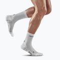 Calzini da corsa a compressione CEP Ultralight Short carbon white per uomo 2
