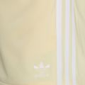 Pantaloncini da donna adidas Adicolor 3-Stripes quasi giallo 3