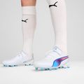 PUMA King Ultimate FG/AG scarpe da calcio puma bianco/bluemazing/grigio chiaro/tramonto 4