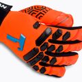 Guanto da portiere arancione T1TAN Shocking Beast 2.0 3