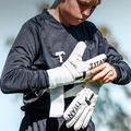 T1TAN Classic 1.0 White-Out Junior FP guanti da portiere per bambini bianchi 2