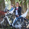Sella per bicicletta Urban Iki U-214058 bianco/nero 9