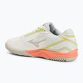 Scarpe da tennis da donna Mizuno Break Shot 4 AC bianco neve/fiamma neon/grigio fantasma 3