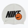 Nike Have A Nike Day Graphic 7 cuffia da nuoto bianca