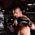 Guanti da boxe DBX BUSHIDO in pelle naturale nera B-2v13 20