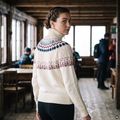 Maglione da donna Woolcano SWT1092 Kremowy/Granatowy 12