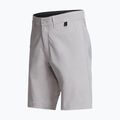 Pantaloncini da golf Peak Performance Flier med grigio melange da uomo 2